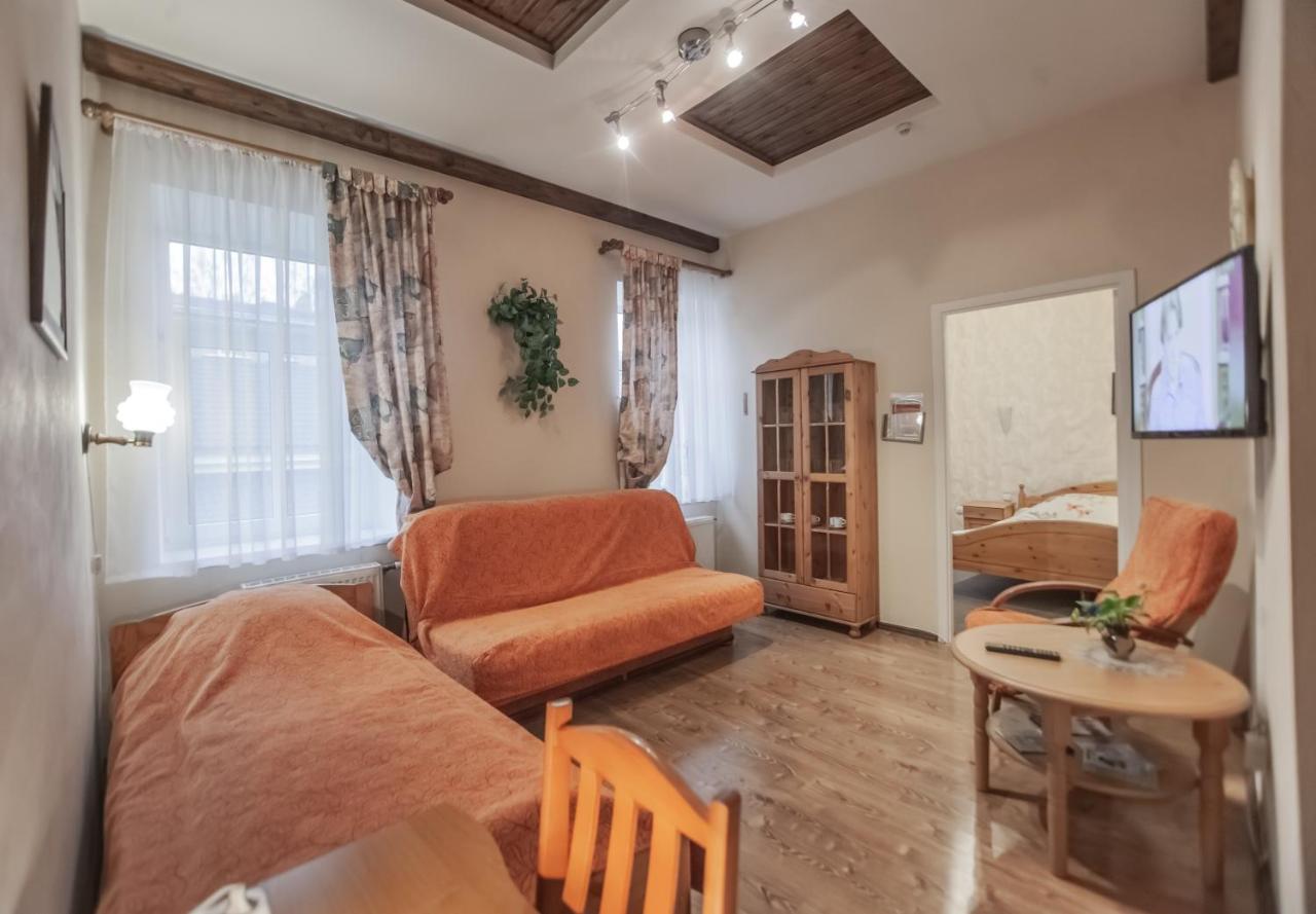 Hotel Leo Daugavpils Exteriér fotografie